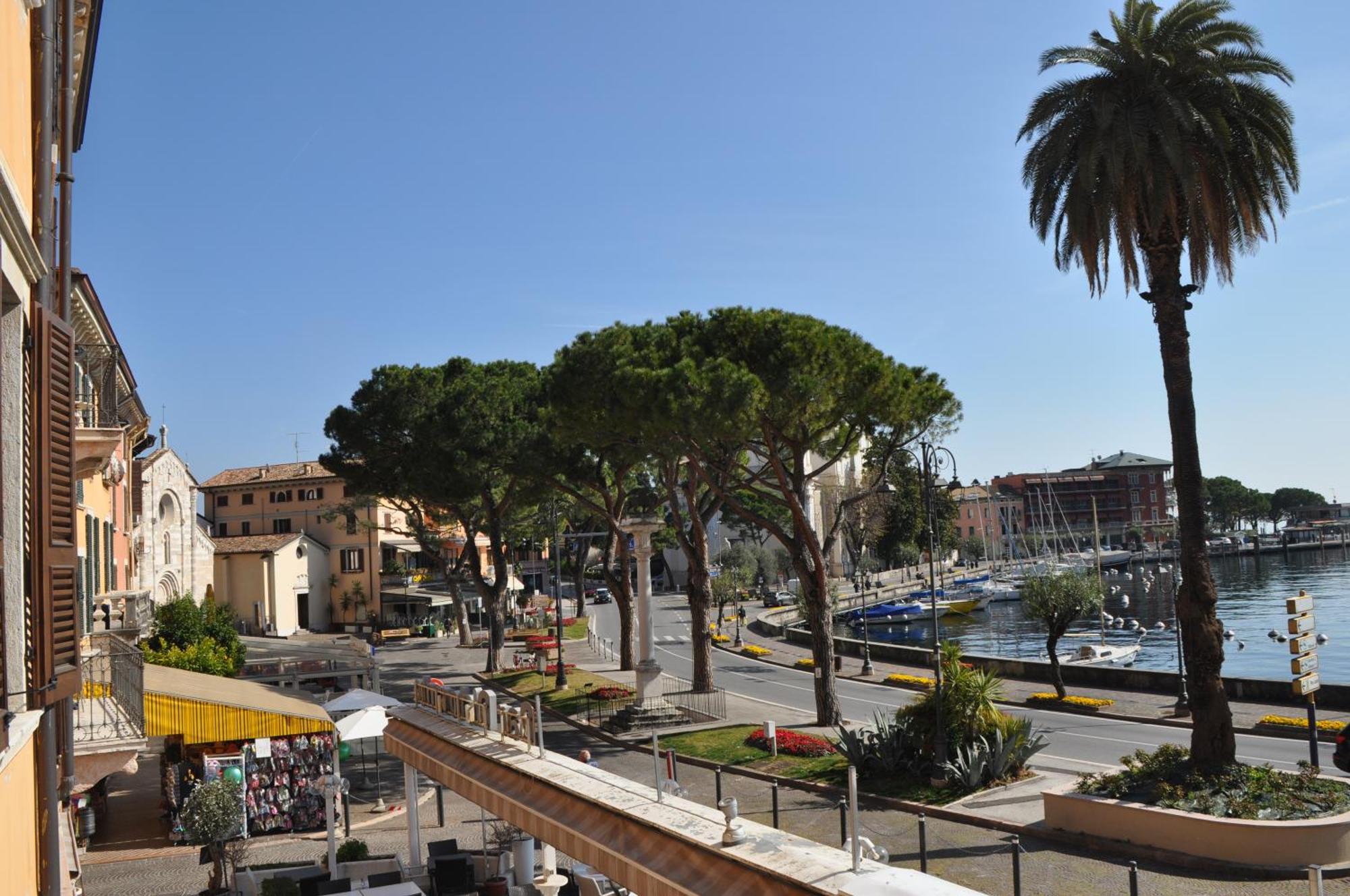 Appartamento Le Volte Toscolano Maderno Exterior photo